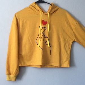 Love Gesture print crop hoodie